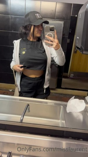 misslaurent Photo #25