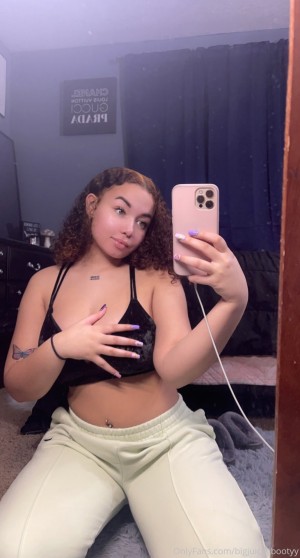 Juicey Bootyy Photo #76