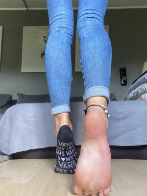 Emmysfeetandsocks Photo #81