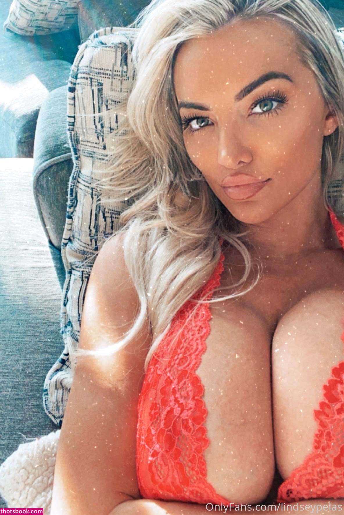 Lindsey Pelas Photo #1035