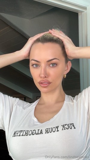 Lindsey Pelas Photo #1087