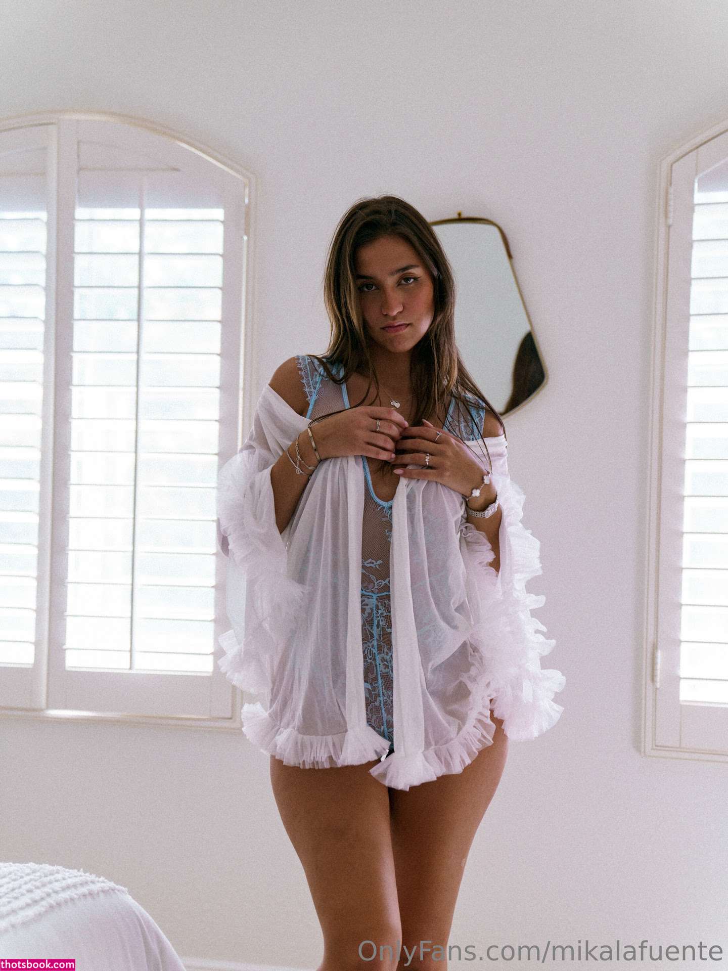 Mikaela Lafuente Photo #973