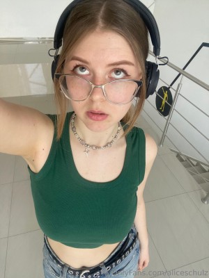 aliceschulz Photo #15