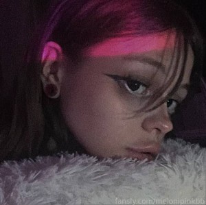 melonipinkbb Photo #14