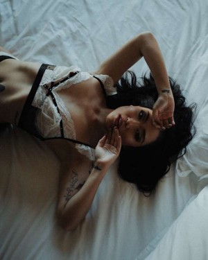 Nataliezabeth Photo #17