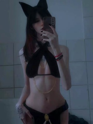 Sm0ltiddym0thgf Photo #3