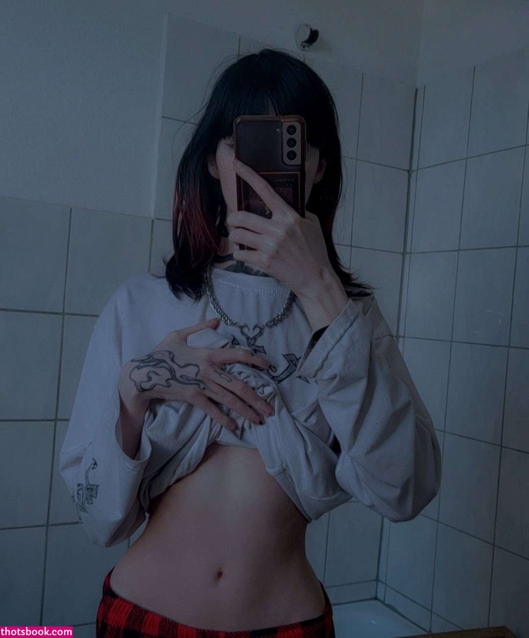 Sm0ltiddym0thgf Photo #15