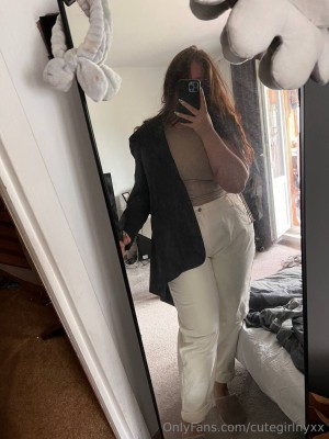 cutegirlnyxx Photo #16