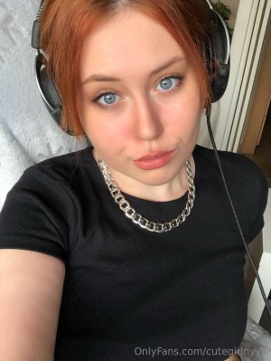 cutegirlnyxx Photo #17