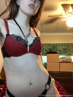 deadgardenvibes Photo #5