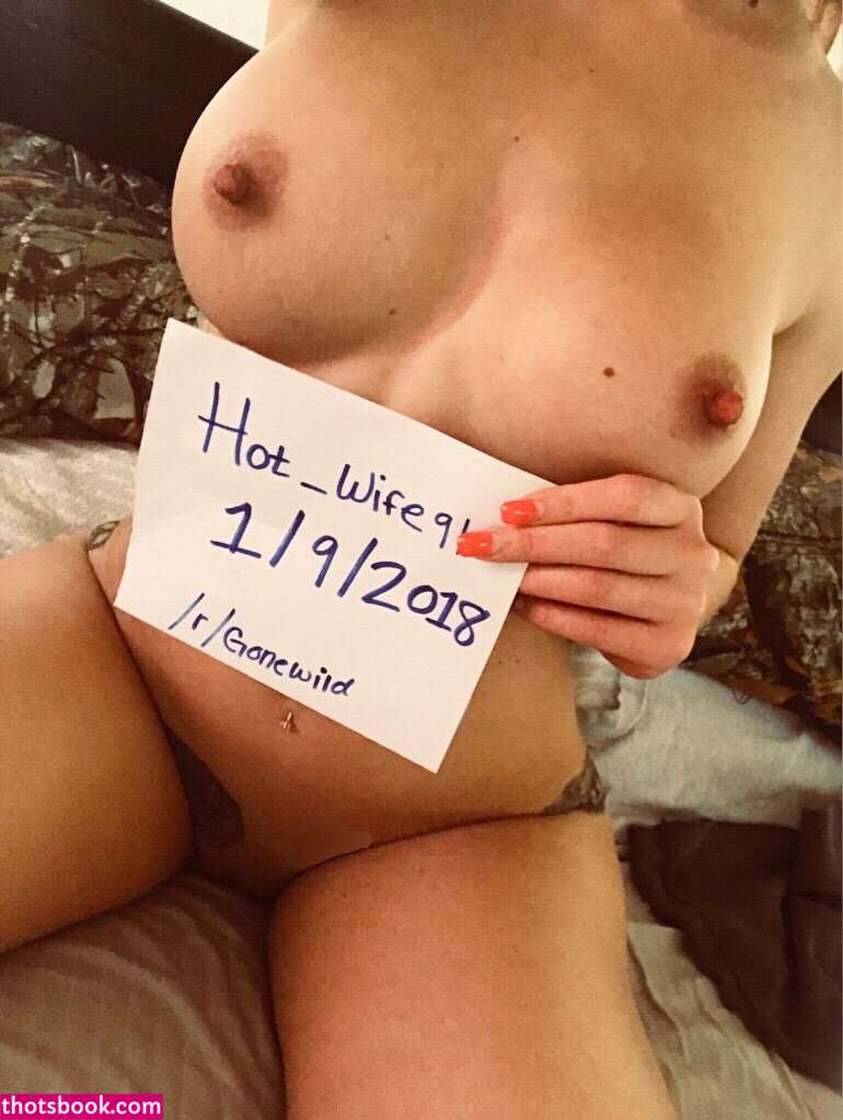 Hot Wife91 Photo #15