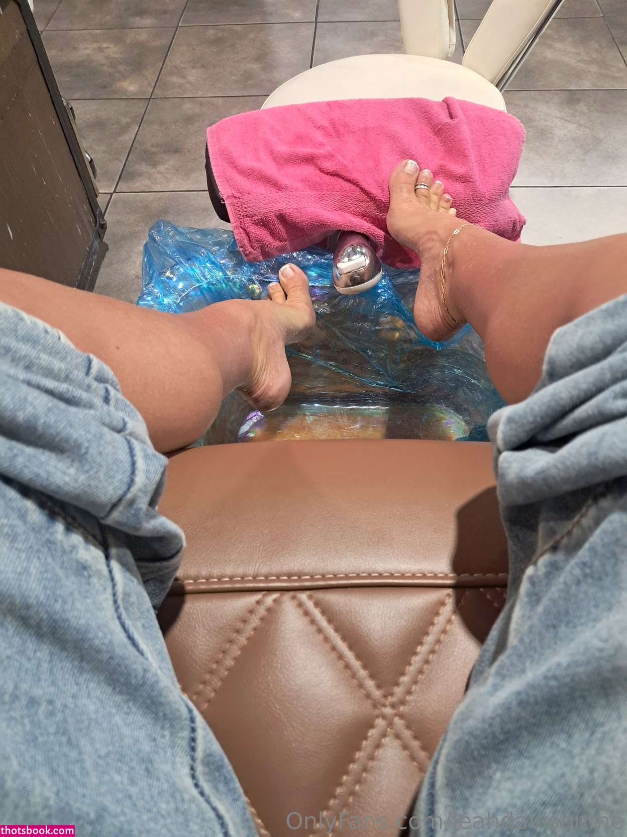 leahdavisonme Photo #14