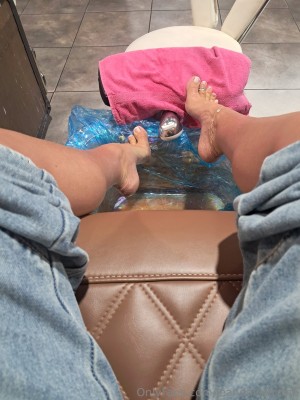 leahdavisonme Photo #14