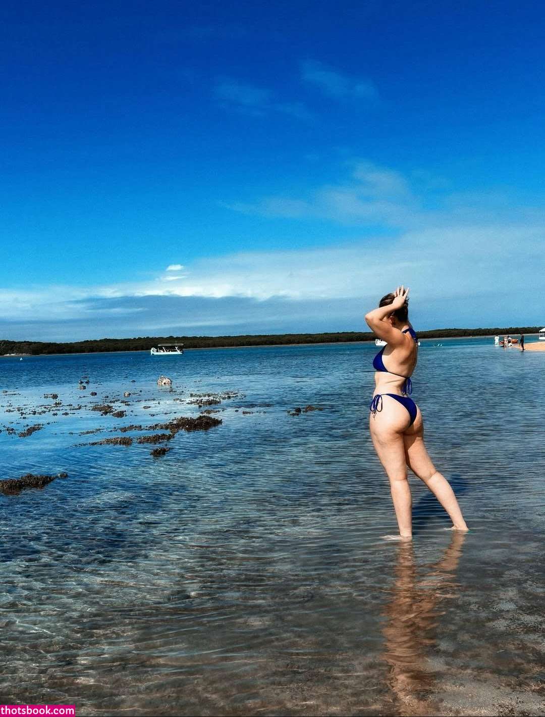 lucyagreen Photo #23