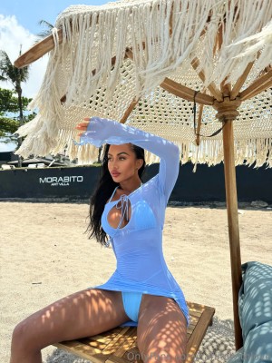 carlitawithlove Photo #3