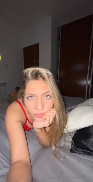 gracewhitely Photo #13