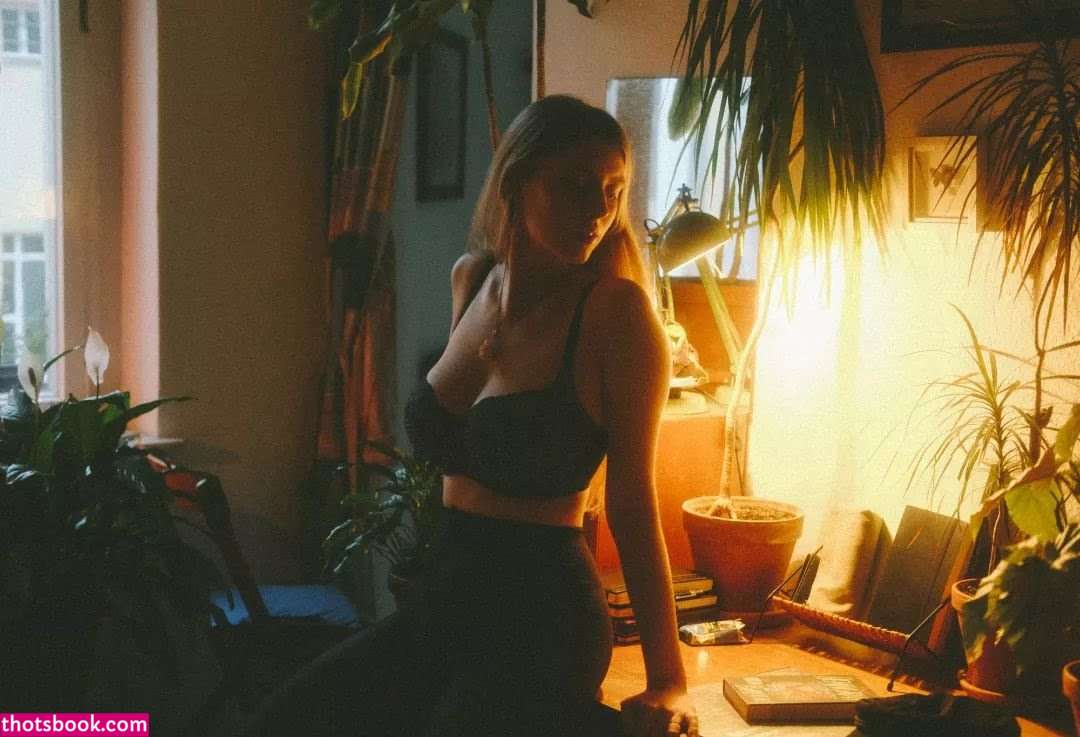 Agnes Verano Photo #37