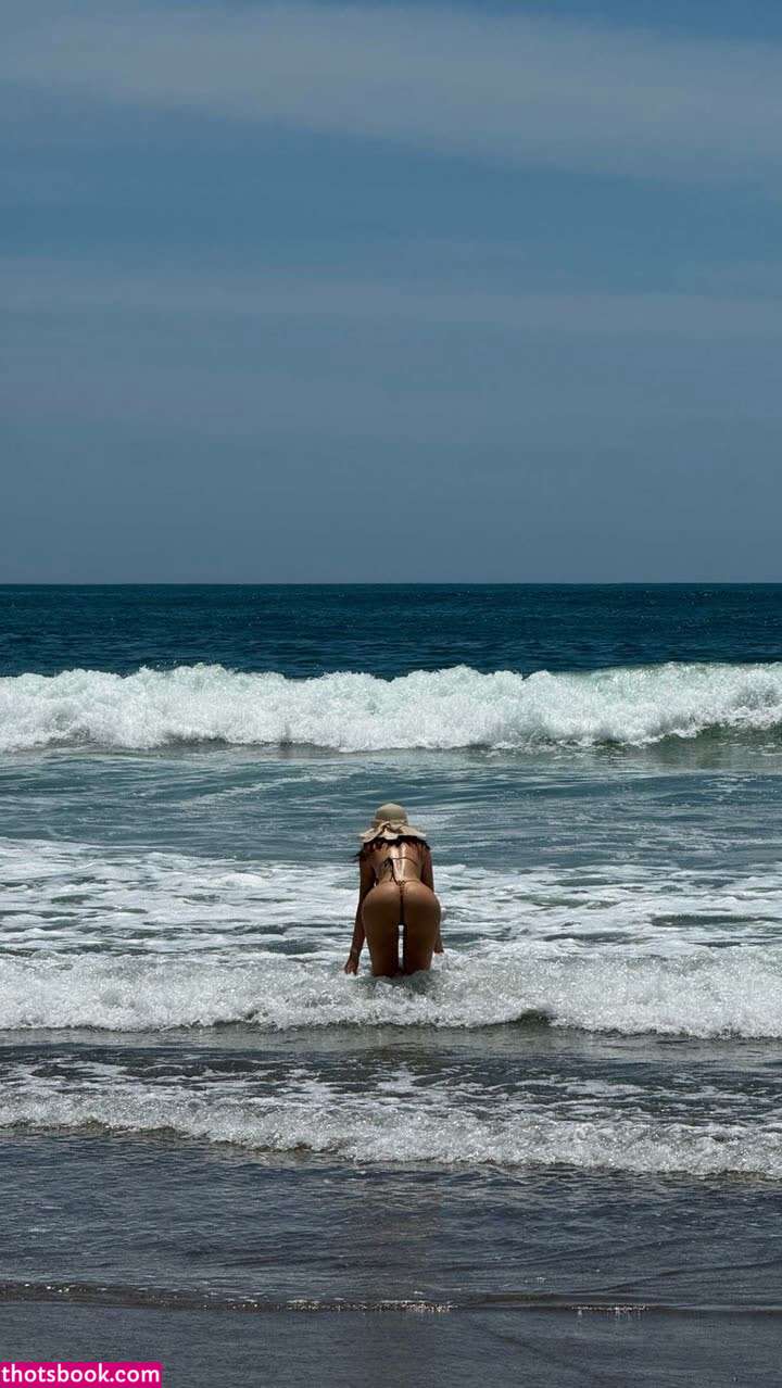 Mikaela Testa Photo #471