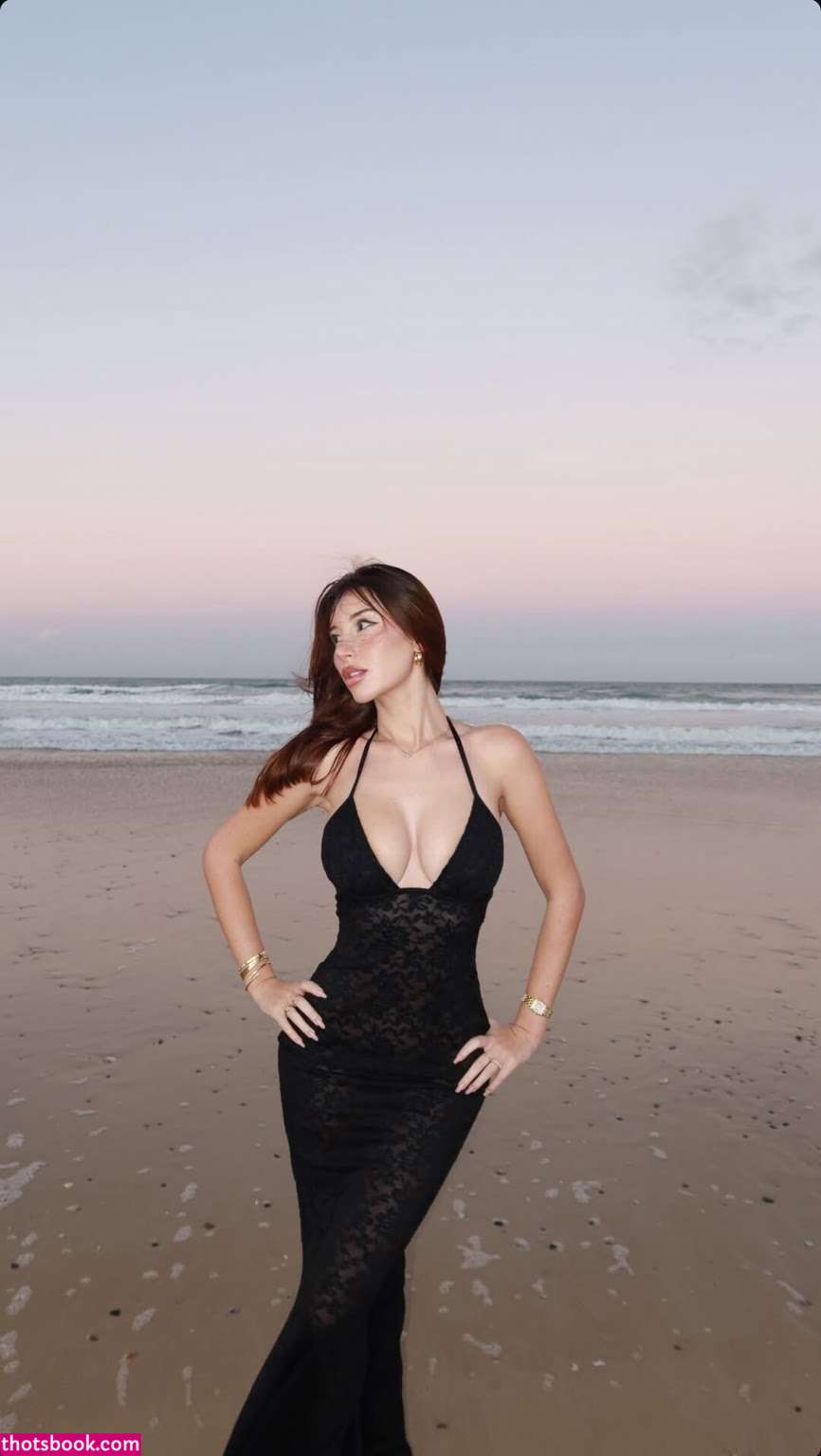 Mikaela Testa Photo #509