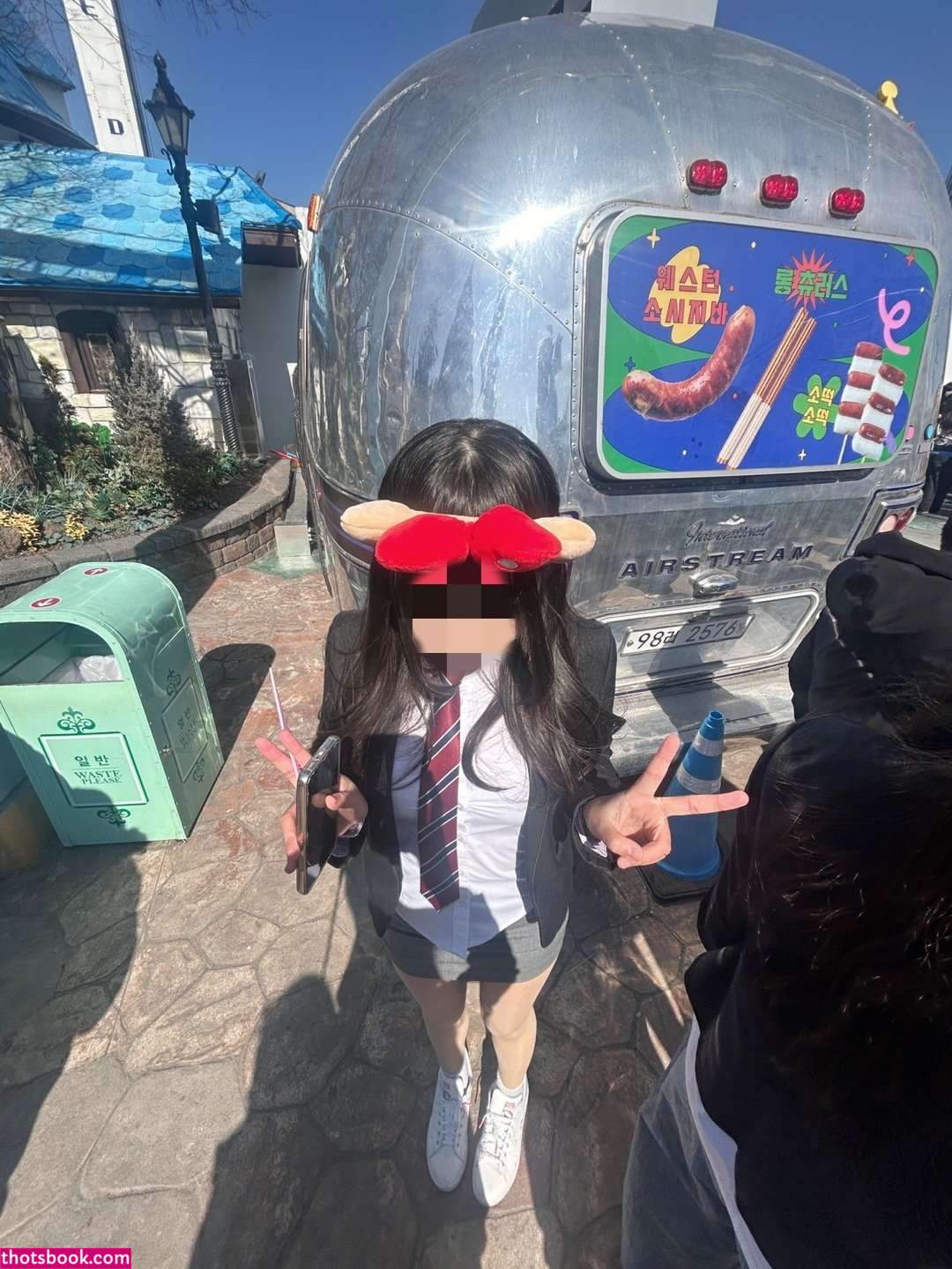 Chiyo Desuwa Photo #12