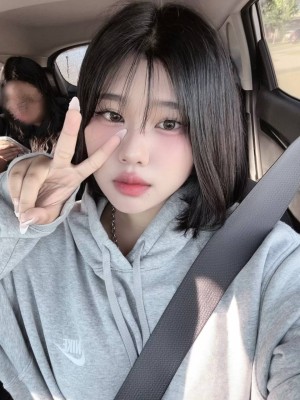 Qwerty Xxm Photo #36