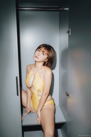 Ryu Ji Hye Photo #12