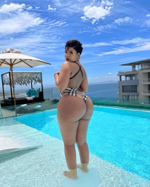 Beverly Tlhako Photo #14