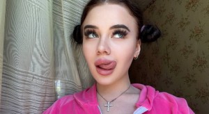 Molly Loveee Photo #19