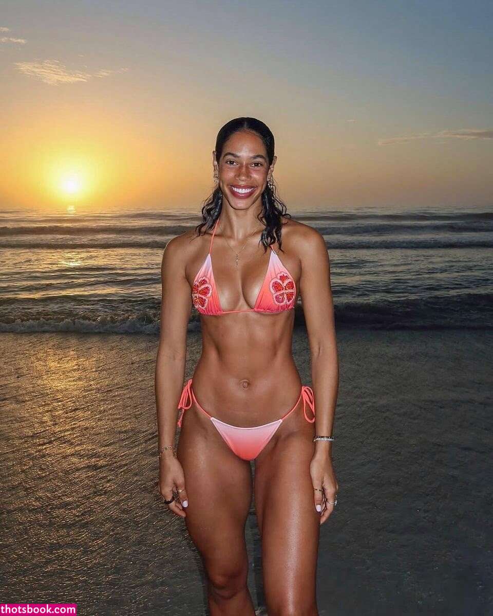 Savannah Pesante Photo #17