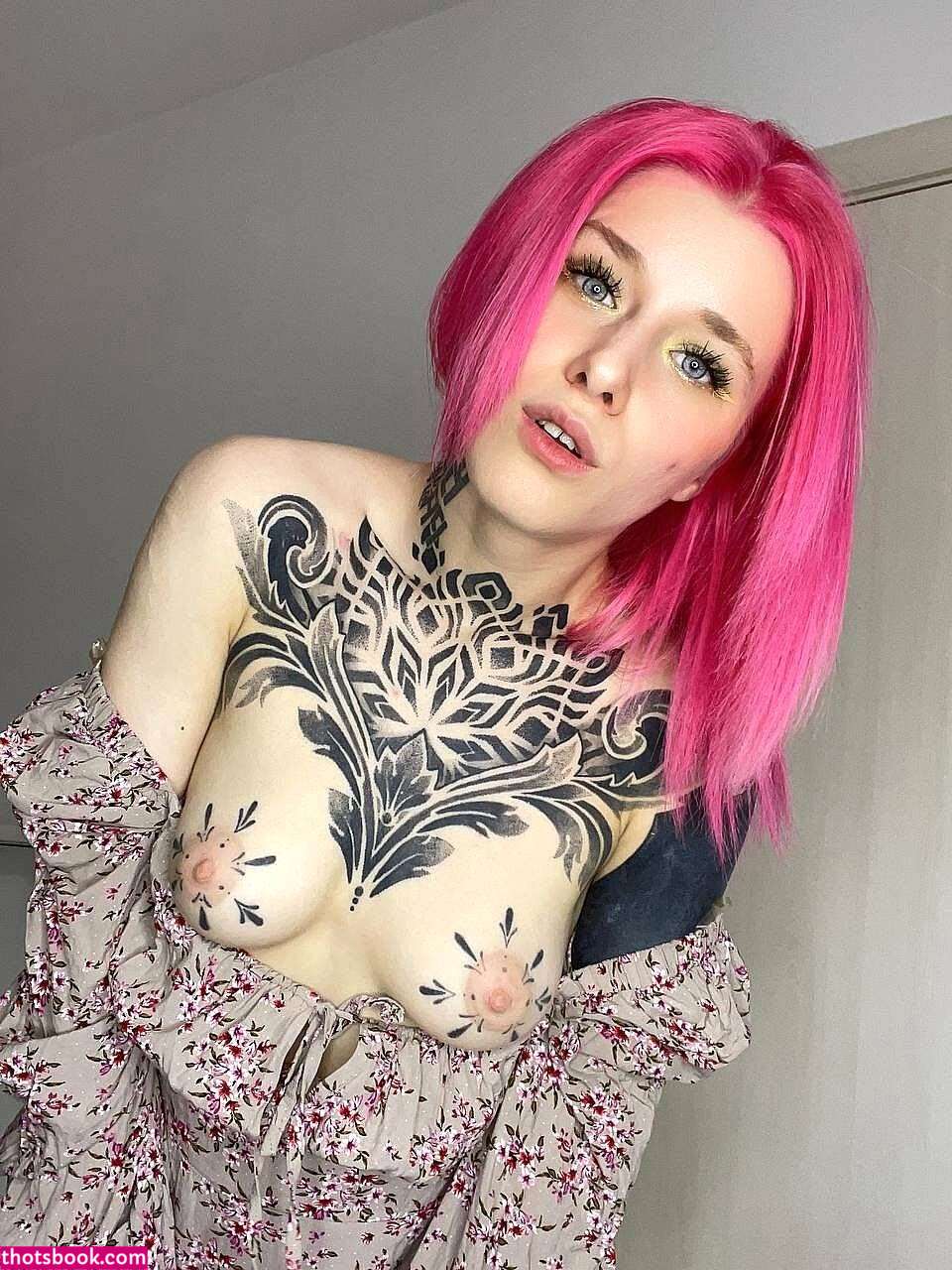 youremilovers Photo #3