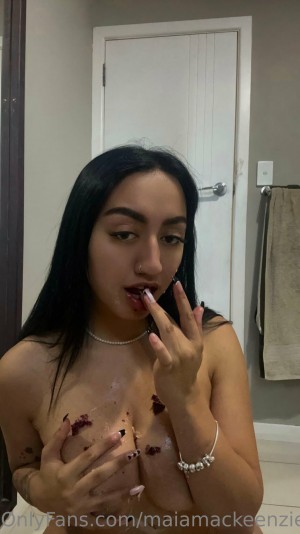 maiamackeenzie Photo #52