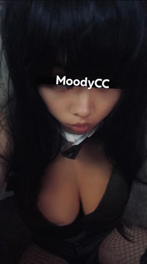 Moodycc Photo #21