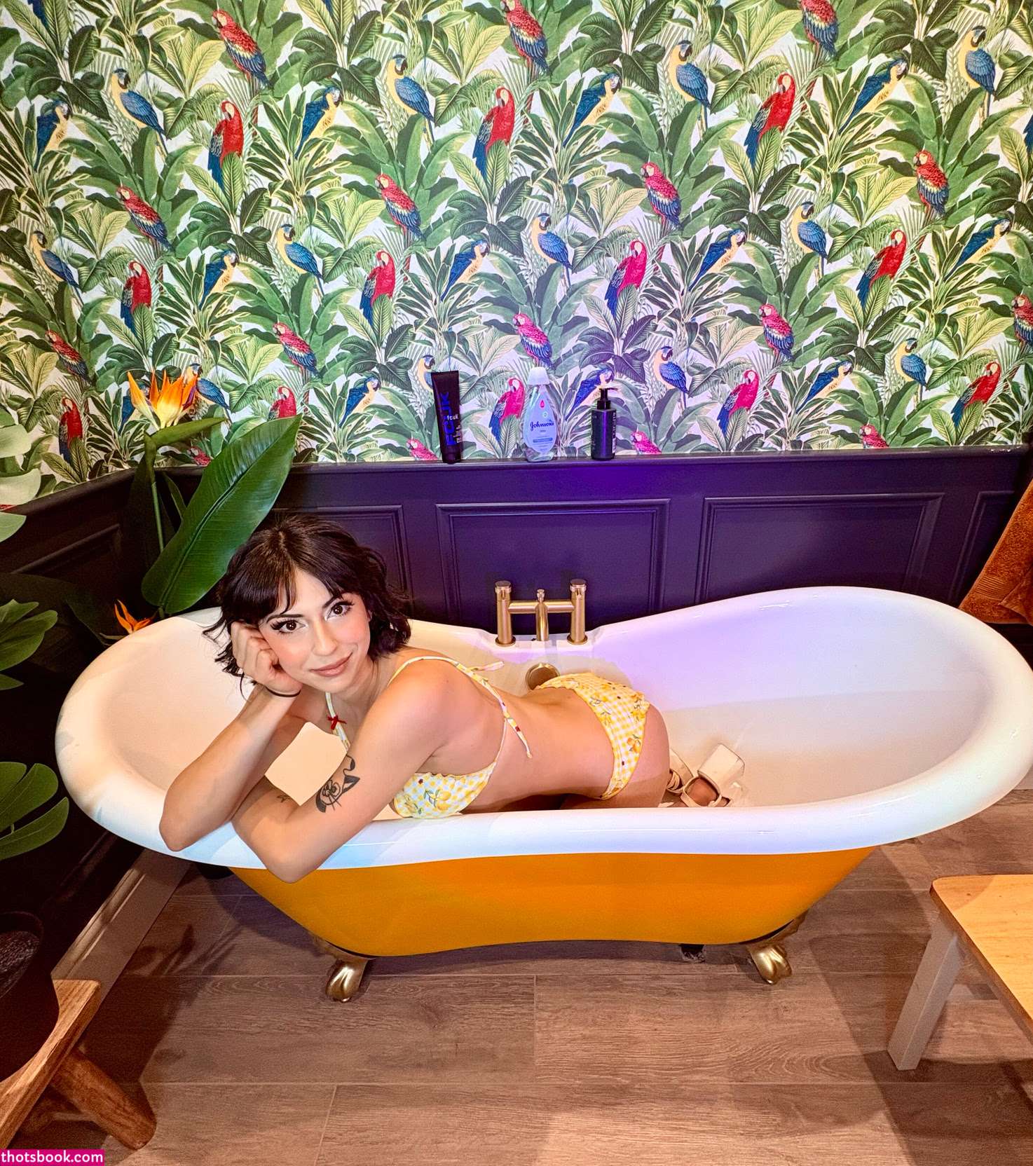 Veronica Gallardo Photo #5