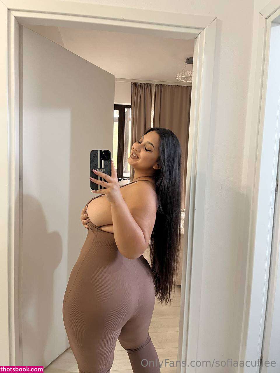 sofiaacutiee Photo #6