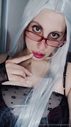 venusianxo Photo #35