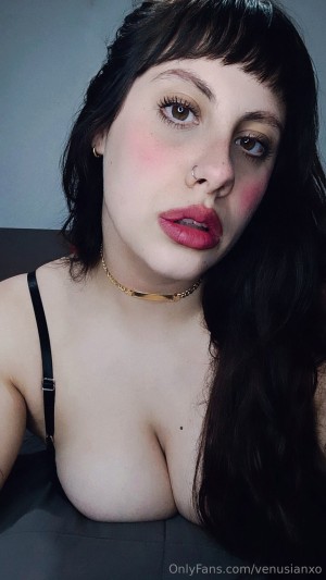 venusianxo Photo #39