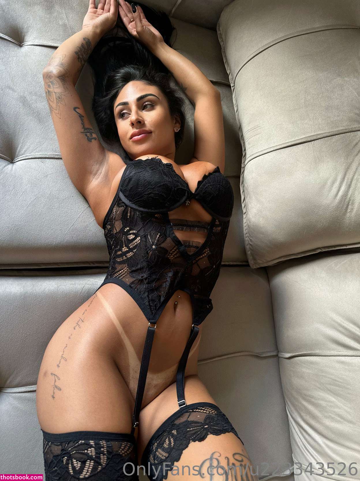 Vivianaanny Photo #25