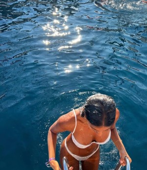 Diya Sharma Photo #20