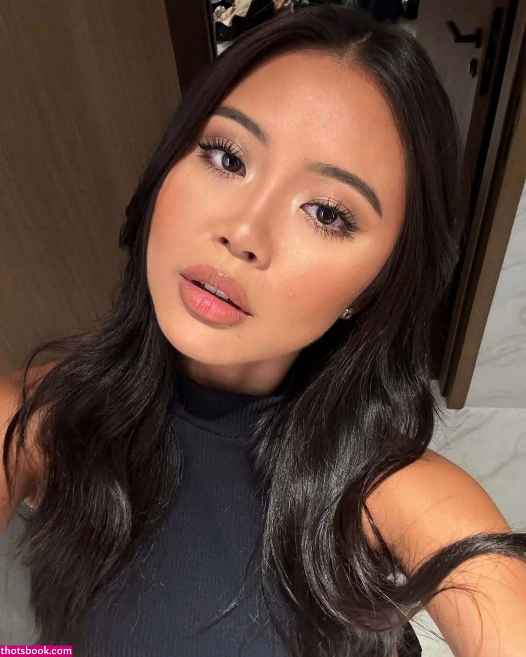 Elena Tsushima Photo #29