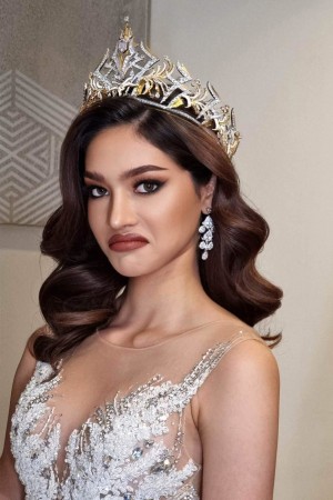 Vanessa Wenk Photo #23