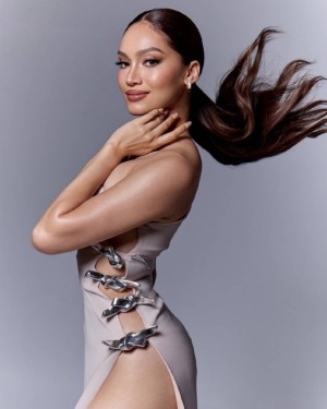 Vanessa Wenk Photo #44