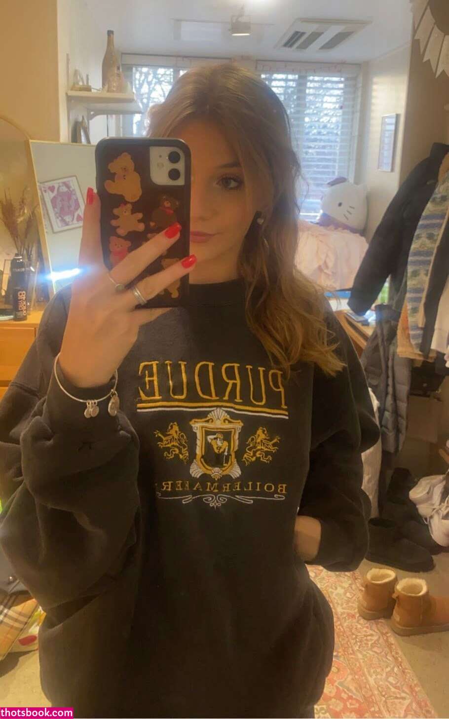 Kaitlyn Carothers Photo #17