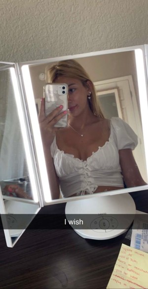 Kaitlyn Carothers Photo #40