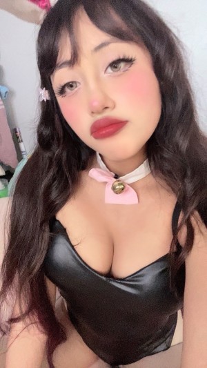 Milkiewaifu Photo #4