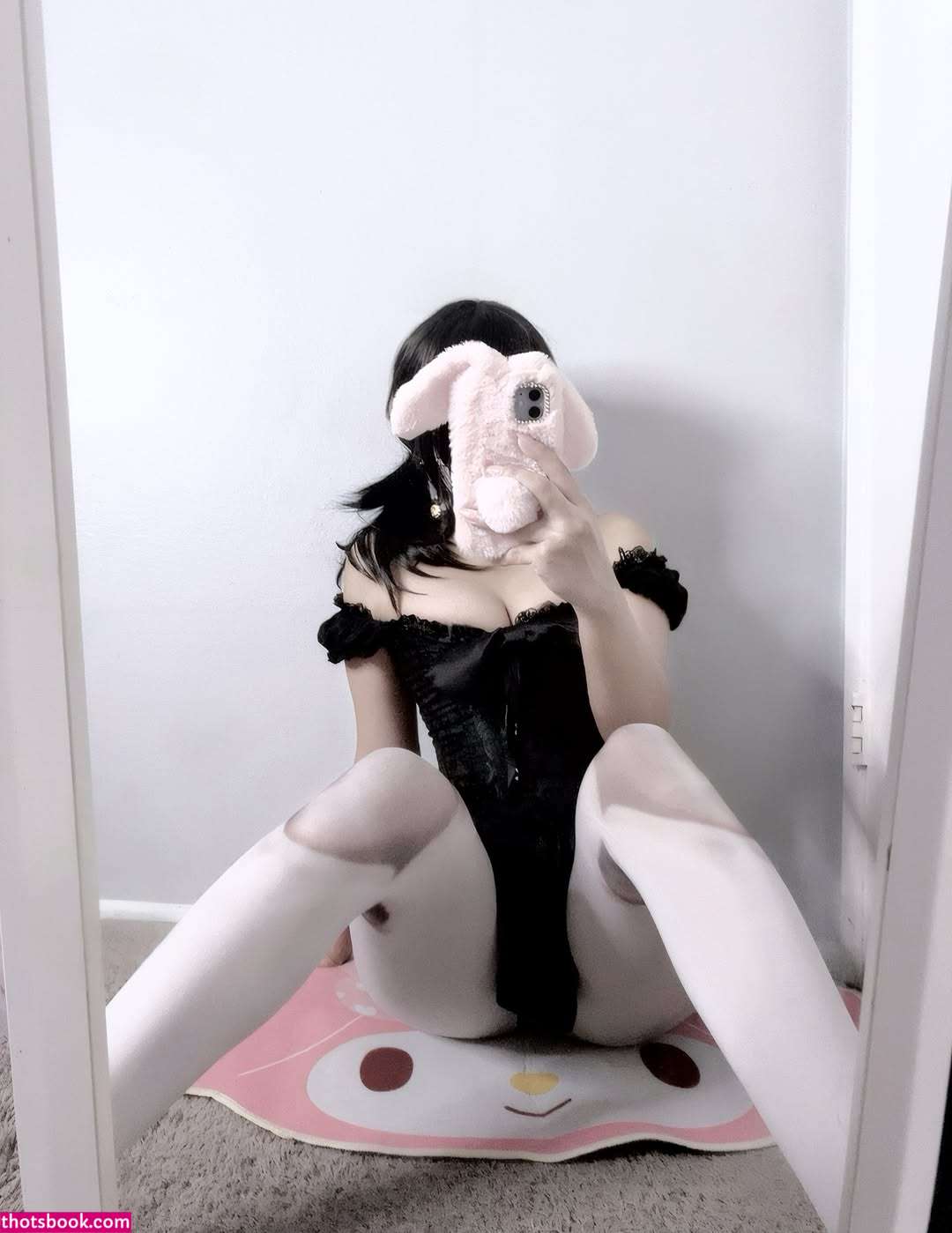 Milkiewaifu Photo #10