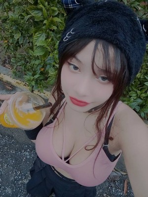 Valentina Kithoky Photo #24