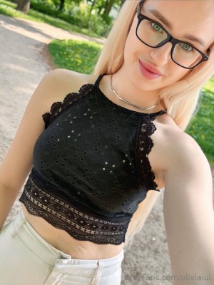 oliviaiui Photo #5