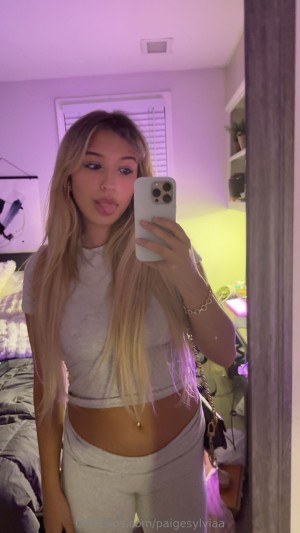 paigesylviaa Photo #30