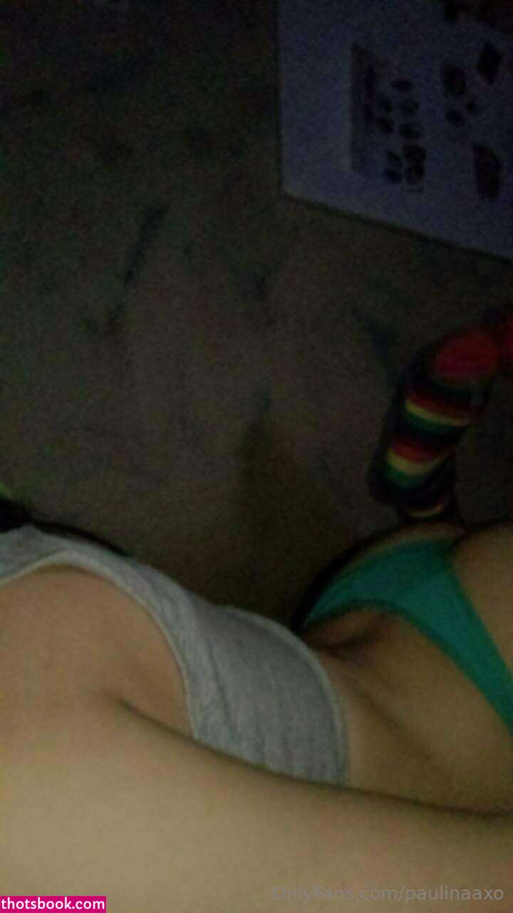 paulinaaxo Photo #15