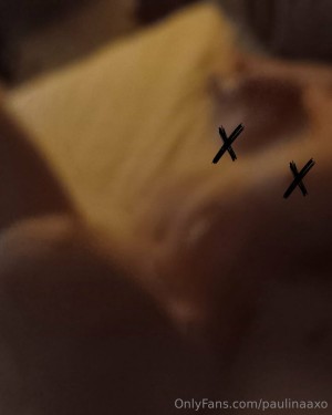 paulinaaxo Photo #19